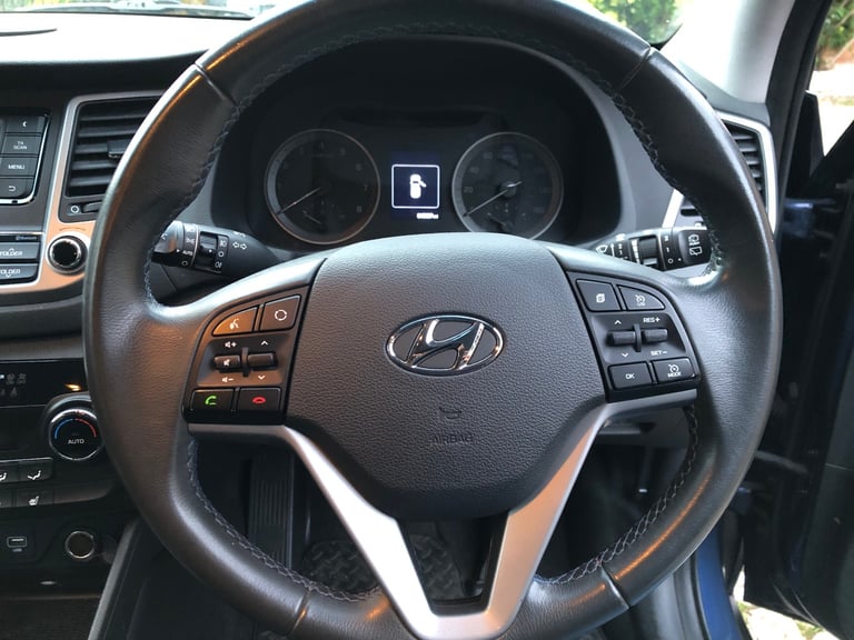 Hyundai TUCSON SE BLUE DRIVE SUV 2018 1 Owner Manual 1.6 Petrol Serviced 12 Months MOT