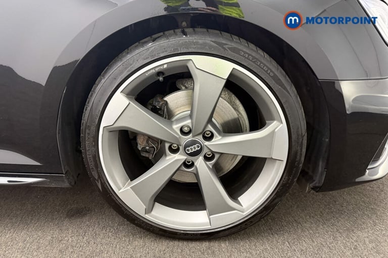 2019 Audi A4 35 TFSI Black Edition 4dr Saloon Petrol Manual