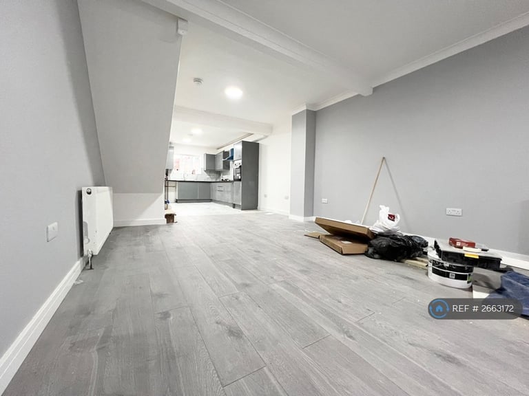 2 bedroom house in Eastwood Road, Ilford, IG3 (2 bed) (#2663172)