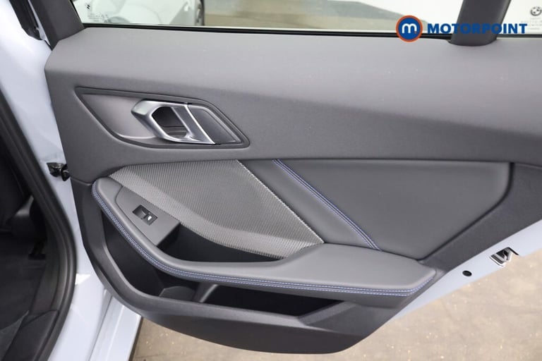 2025 BMW 1 Series M135 xDrive 5dr Step Auto Hatchback Petrol Automatic