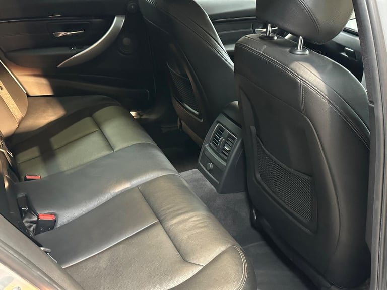 2019 BMW 3 Series 2.0 320i M Sport Shadow Edition Touring Auto xDrive Euro 6 (s/s) 5dr ESTATE Pet...