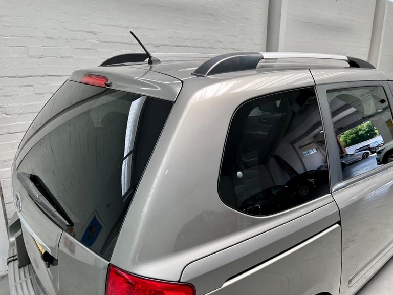 2010 Kia Sedona 2.2 CRDi 3 5dr MPV Diesel Manual