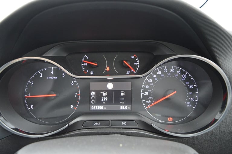 2021 Vauxhall Crossland 1.2 Turbo Elite Nav 5dr HATCHBACK Petrol Manual