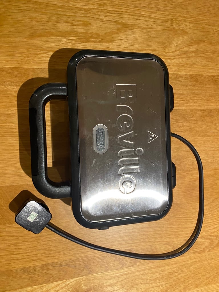 Breville Sandwich Toaster / Toastie Maker  - excellent condition 