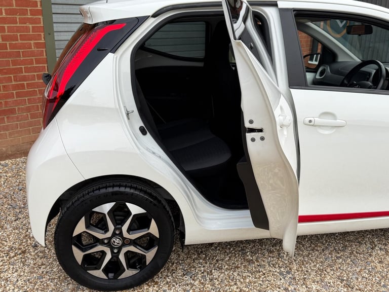 2020 Toyota AYGO 1.0 VVT-i x-trend Euro 6 5dr HATCHBACK Petrol Manual