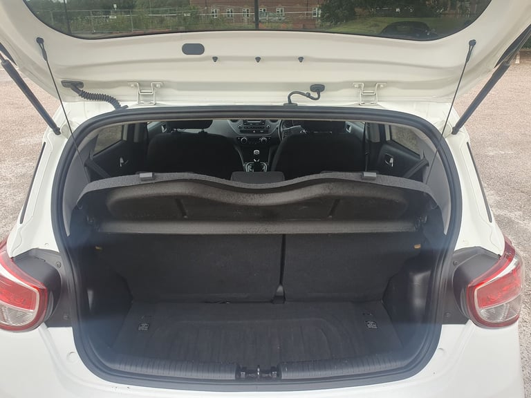 Hyundai I10 Premium Long Mot Hatchback, 2017, Manual, 998 (cc), 5 doors