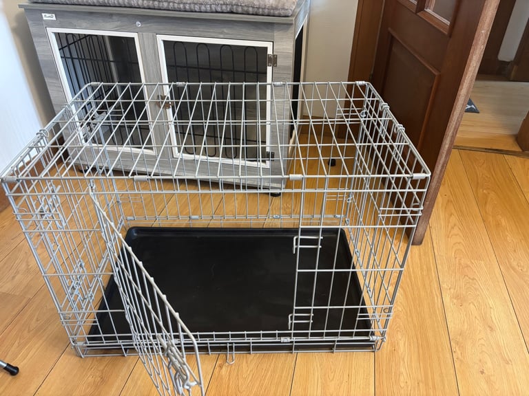 Medium dog cage 