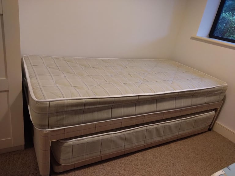 image for Single bed with pull out guest bed under