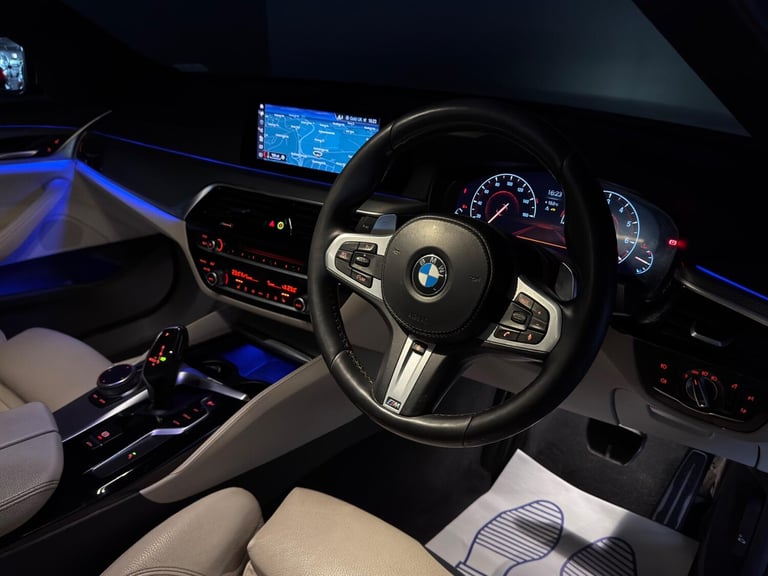 2018 BMW 5 Series 3.0 540i GPF M Sport Auto xDrive Euro 6 (s/s) 4dr SALOON Petrol Automatic