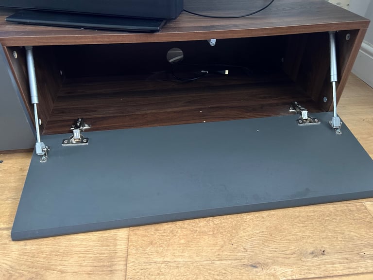 TV cabinet 