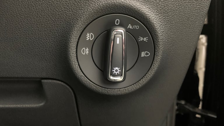 2024 Skoda Karoq 1.5 TSI ACT SE L SUV 5dr Petrol DSG Euro 6 (s/s) (150 ps) SUV Petrol Automatic