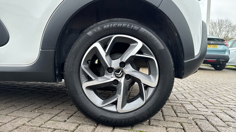 2021 Citroen C3 1.2 PureTech Shine Hatchback 5dr Petrol Manual Euro 6 (s/s) (83 ps) Hatchback Pet...