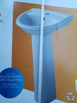 Brand new washbasin/sink with pedestal 