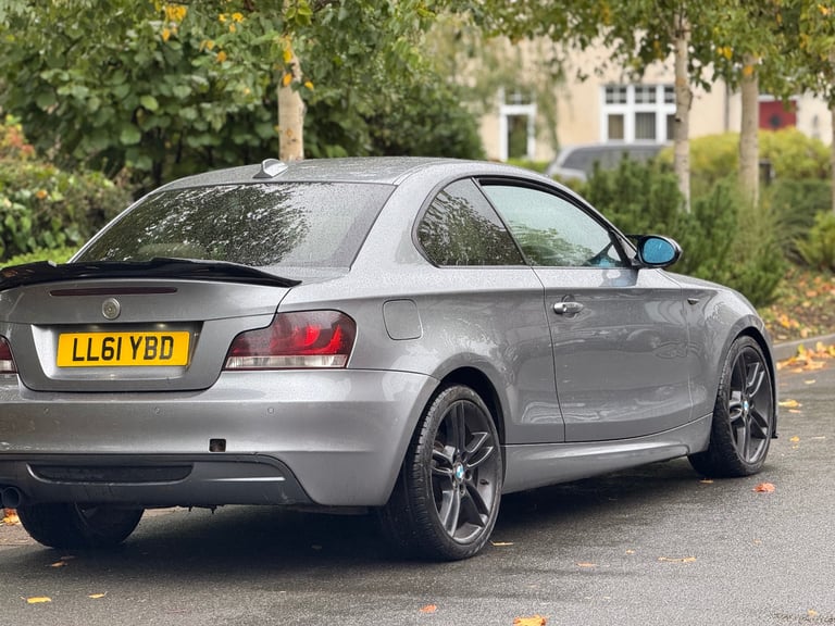 BMW, 1 SERIES, Coupe, 2011, Manual, 1995 (cc), 2 doors