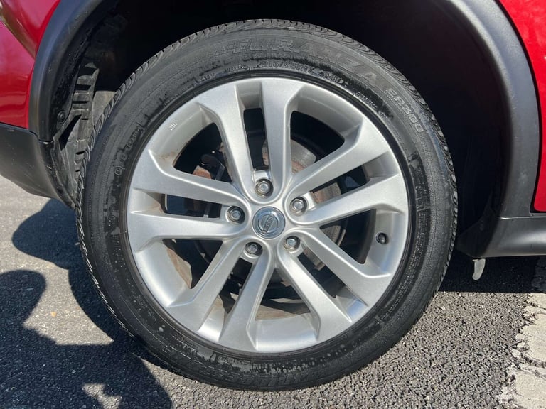 2011 Nissan Juke 1.6 Tekna 5dr CVT HATCHBACK PETROL Automatic