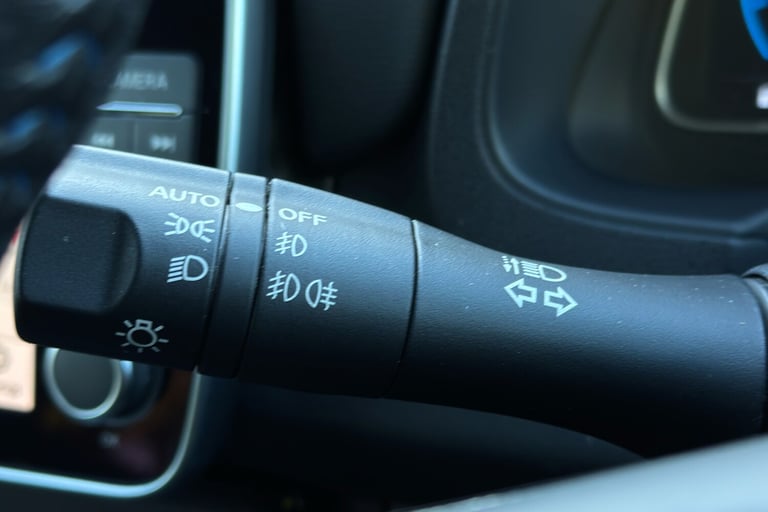  Nissan Leaf 40kwh 10 Hatchback 5dr Electric Auto 150 Ps Electric