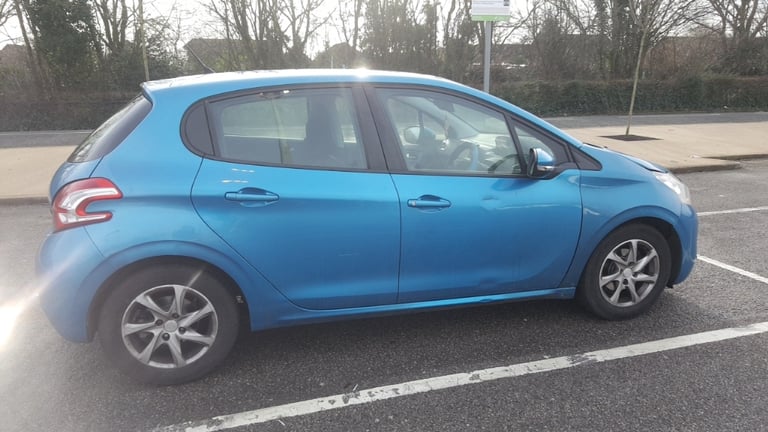 2012 62 PEUGEOT 208 1.4 ACTIVE / 100K MILES / NO MOT / 5 SPEED MANUAL - Image 2