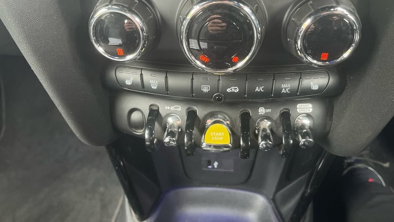 2020 MINI Hatch 135kW Cooper S Level 2 33kWh 3dr Auto Electric Hatchback Hatchback Electric Autom...