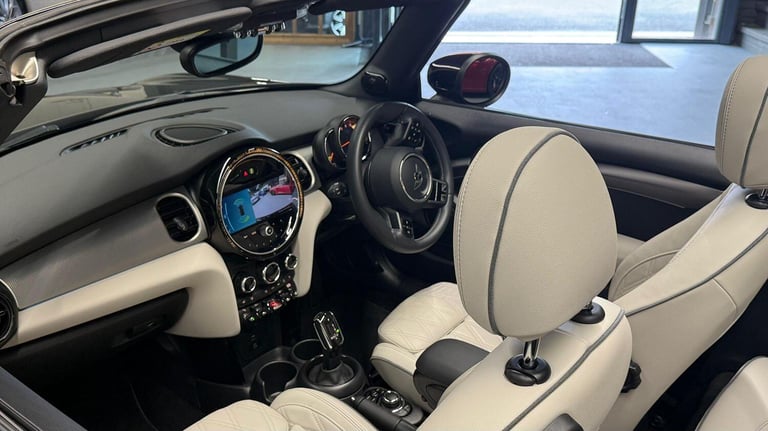 MINI CONVERTIBLE 2.0 Convertible Cooper S Exclusive 2022