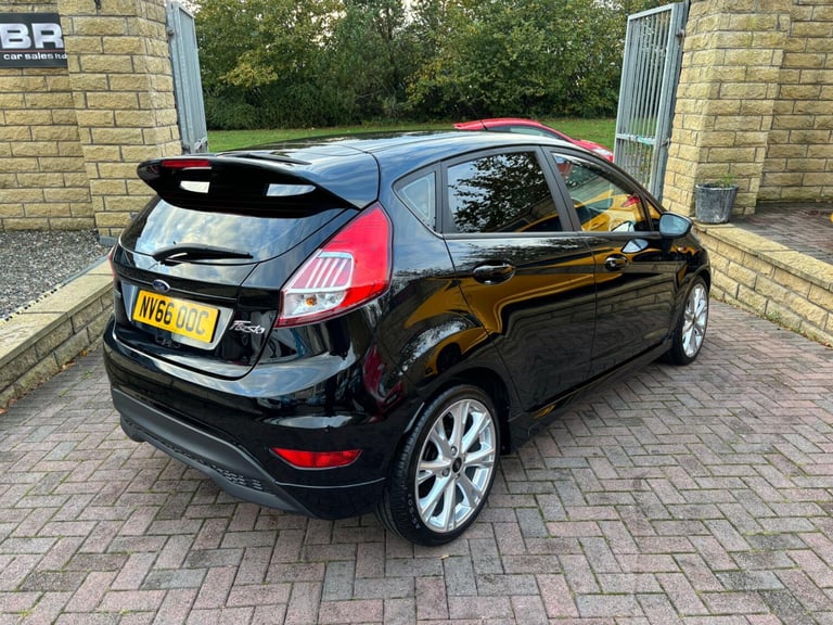 2017 Ford Fiesta 1.0T EcoBoost ST-Line Euro 6 (s/s) 5dr HATCHBACK Petrol Manual