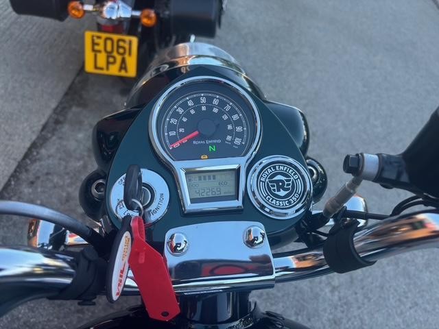 2022 ROYAL ENFIELD CLASSIC 350CC E5 HALCYON GREEN USED