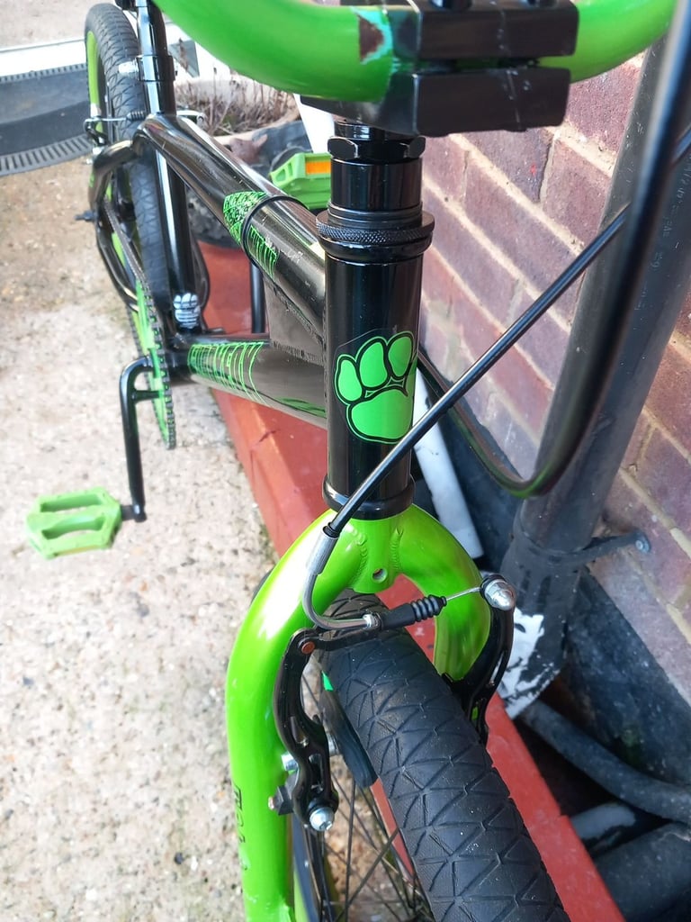 Fully serviced muddy Fox Bmx Bike 20inch Wheels kid's bike 