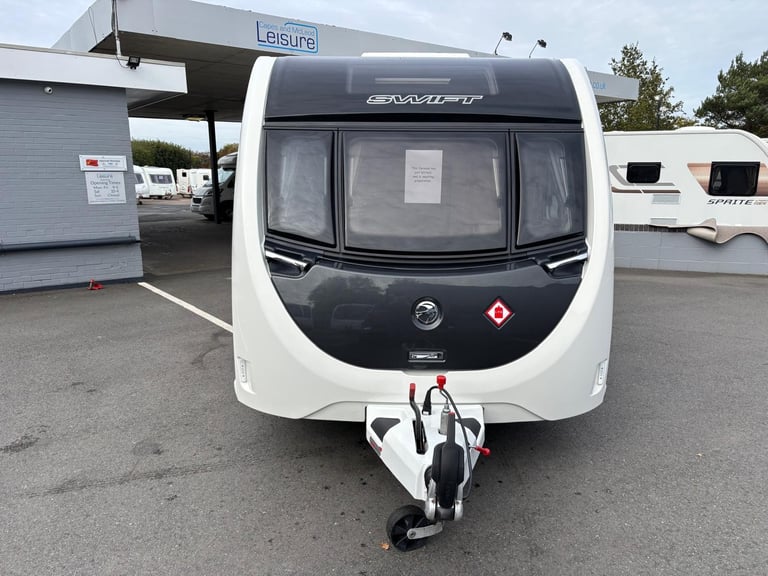 2022 SWIFT CHALLENGER 650, REAR FIXED ISLAND BED, CENTRE WASHROOM, ALDE, 