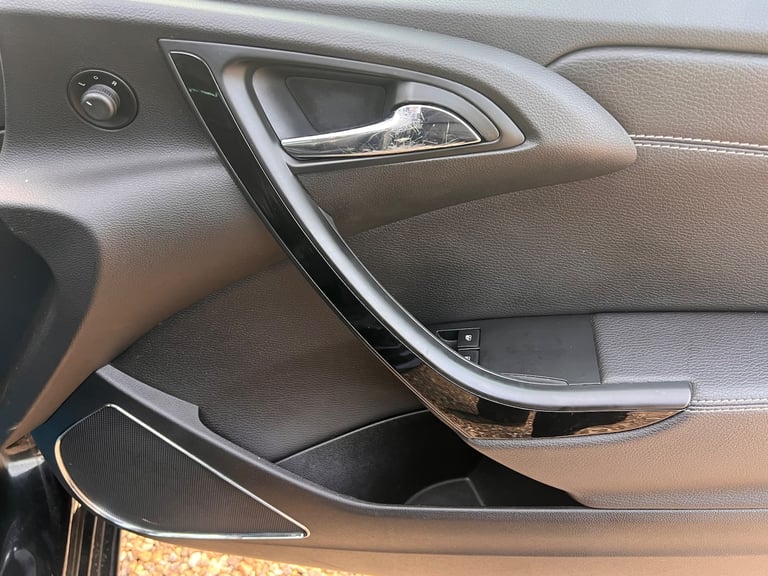 2016 Vauxhall Astra 1.4i Turbo Limited Edition Coupe 3dr Petrol Manual Euro 6