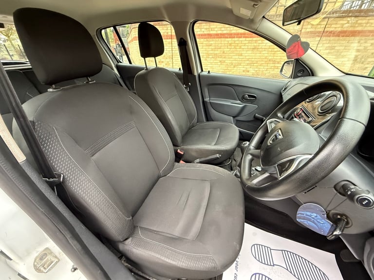 2017 Dacia Sandero 1.0 SCe Access 5dr HATCHBACK Petrol Manual