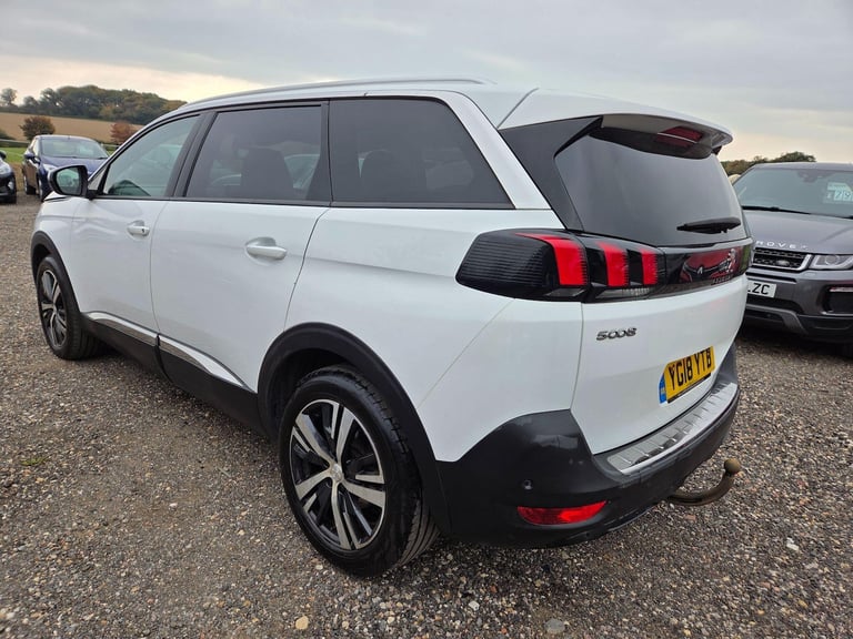 2018 Peugeot 5008 1.2 PureTech Allure Euro 6 (s/s) 5dr Petrol