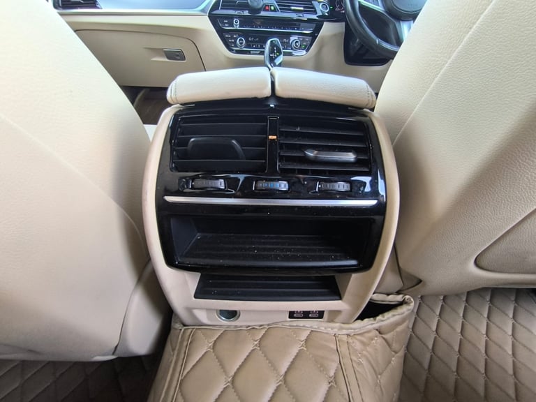 2020 BMW 5 Series 2.0 Diesel Hybrid PCO Ready 520d MHT M Sport 5 Seats 4dr Euro 6 ULEZ Free SALOO...