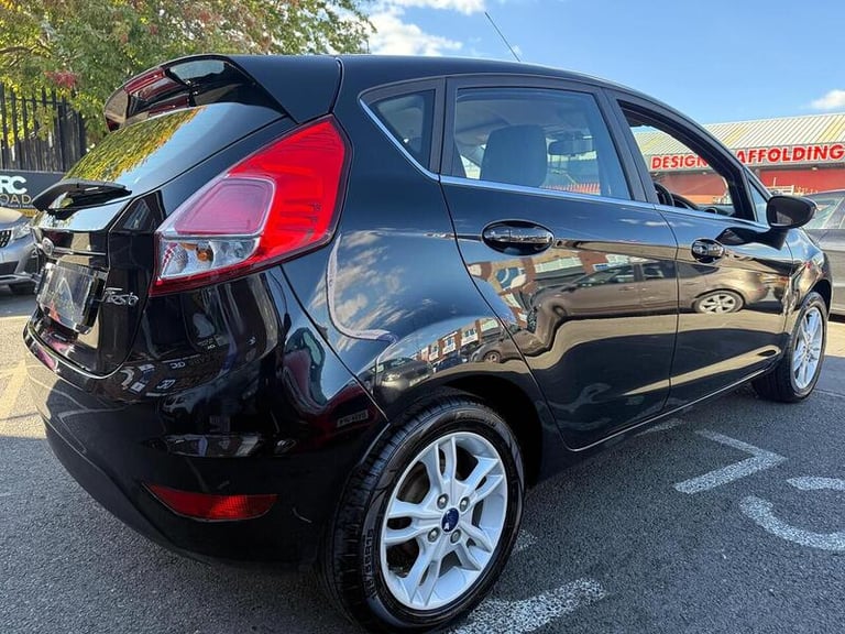 2016 Ford Fiesta 1.5 TDCi Zetec 5dr HATCHBACK DIESEL Manual