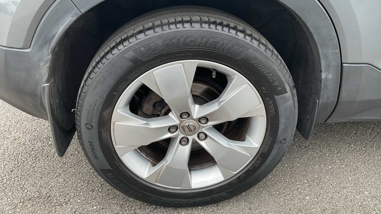 2018 Volvo XC40 1.5 T3 Momentum 5dr Estate Petrol Manual
