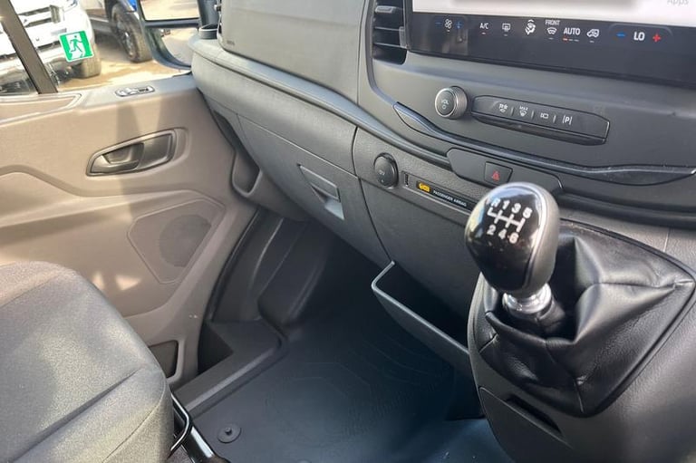 2025 Ford Transit 460 Leader L4 H3 ELWB High Roof 17 Seat Minibus RWD 2.0 EcoBlue 165ps, PRIV Min...