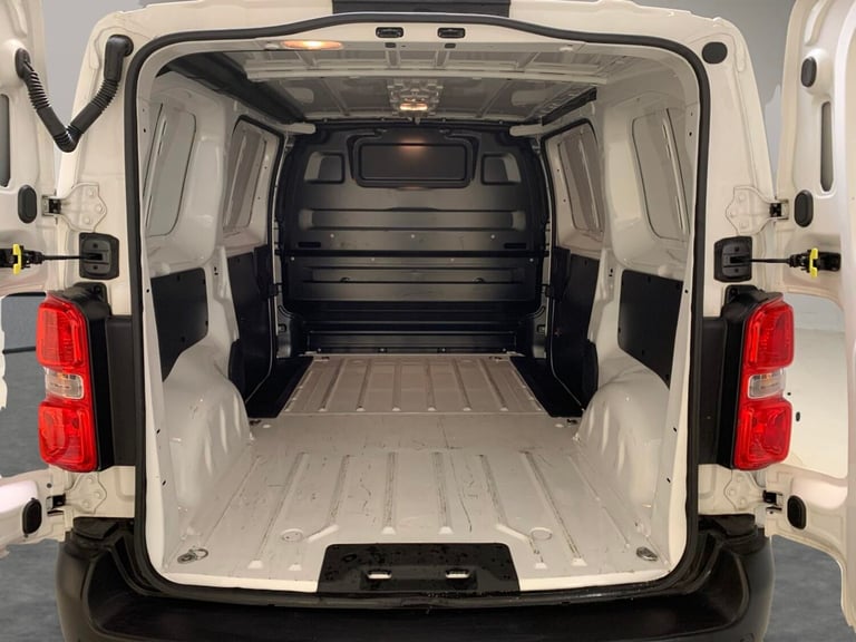 2022 Vauxhall Vivaro 3100 2.0d 145PS Dynamic H1 Van PANEL VAN DIESEL Manual