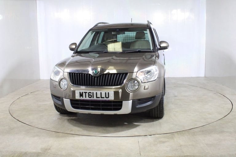 2012 61 SKODA YETI 2.0 TDI ELEGANCE SUV 5DR DIESEL DSG 4WD EURO 5 (140 PS) DIESE