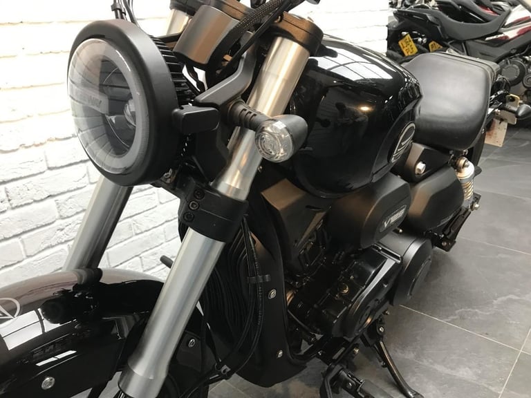 KEEWAY RKV 125 C, 2024/73, 1336 MILE IN BLACK - LEARNER LEGAL