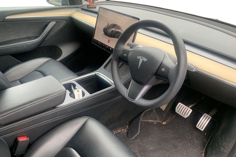 2022 Tesla Model Y Performance AWD 5dr Auto MPV ELECTRIC Automatic