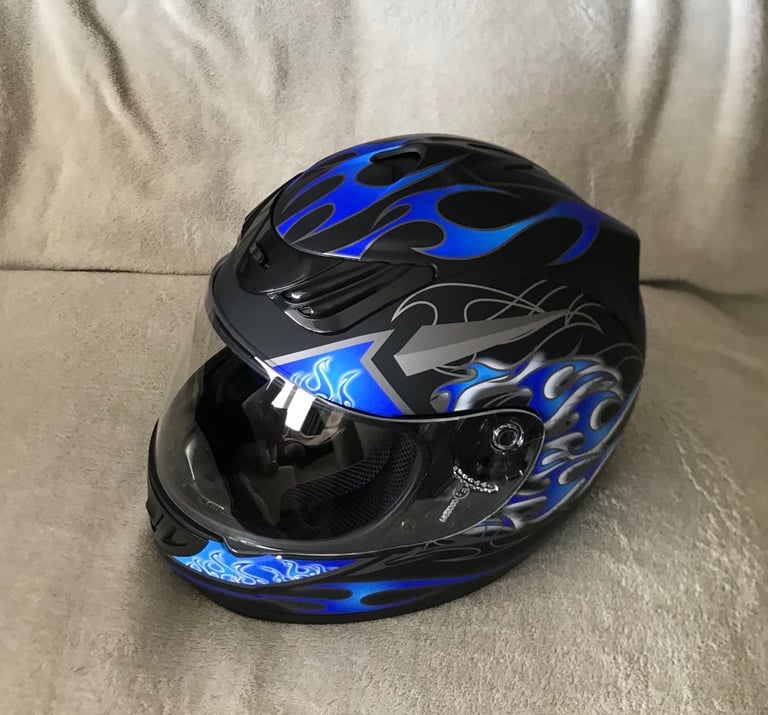 image for KYON sports helmet