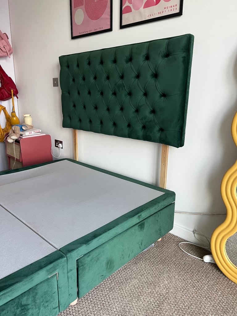 4FT 6 Double bed Divan frame no mattress - CASH IN HAND