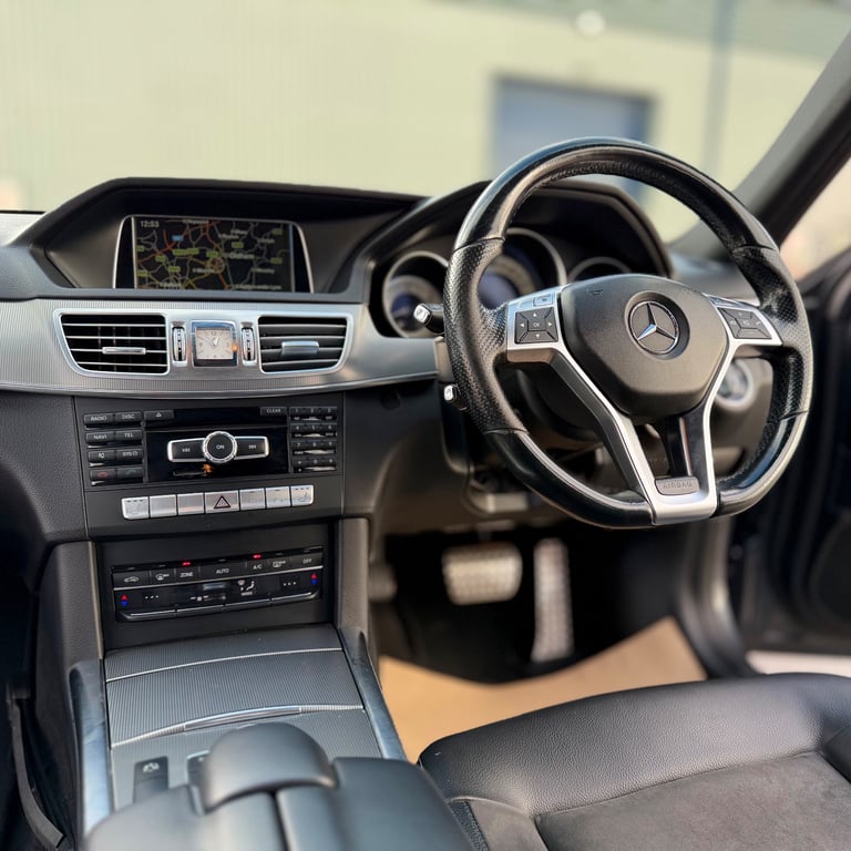 MERCEDES-BENZ E250 AMG-LINE PLUS SPORT AUTO 7G E-CLASS 