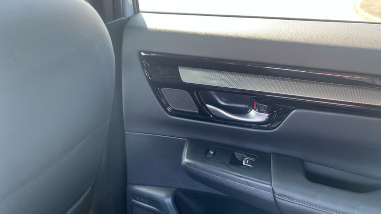 2025 Honda CR-V 2.0 ePHEV Advance Tech 5dr eCVT Estate Estate Hybrid Automatic