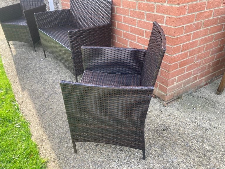 Rattan Garden Furniture 
