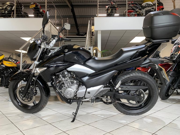 Suzuki GW Inazuma 250  2014