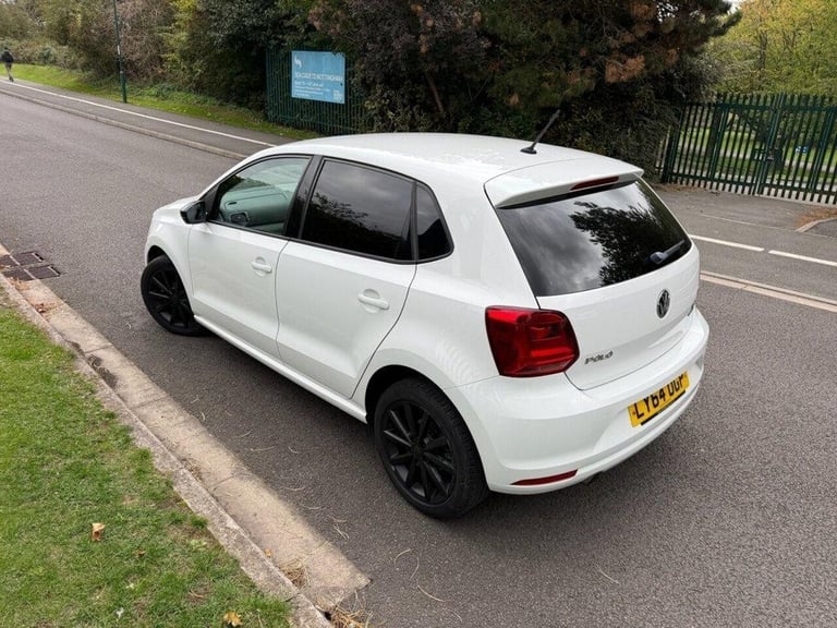 2015 64 VOLKSWAGEN POLO 1.2 TSI BLUEMOTION TECH SE DESIGN HATCHBACK 5DR PETROL M