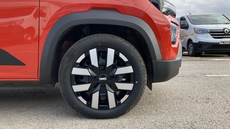 2025 Dacia Spring 27kWh Expression 65 48kW 5dr Auto Electric Hatchback Hatchback Electric Automatic