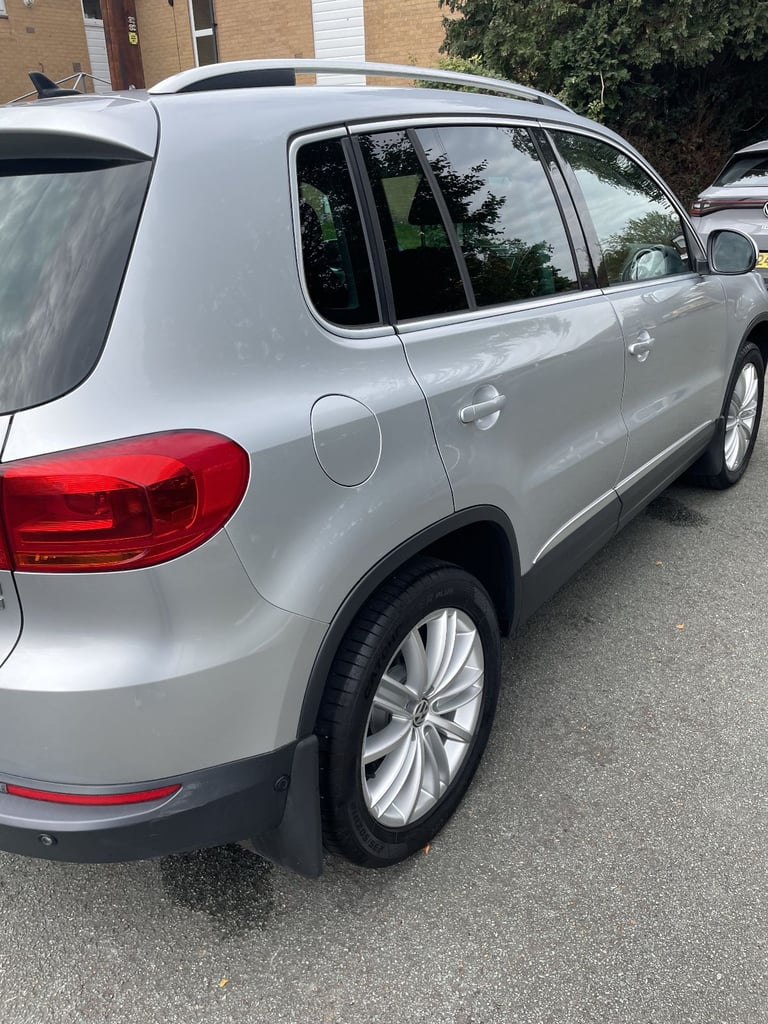 Volkswagen, TIGUAN, Estate, 2016, Manual, 1968 (cc), 5 doors
