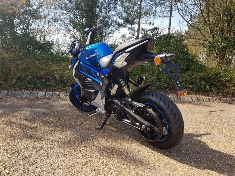 Lexmoto Cypher Electric and  Stylish