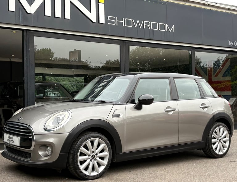 2017 MINI Hatch Cooper 1.5 Chili 5 door + LOUNGE LEATHER + HEATED SEATS Hatchback Petrol Manual