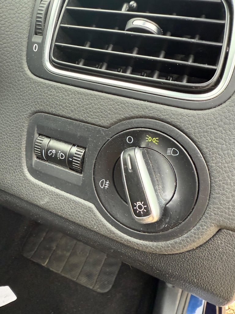 2010 Volkswagen Polo 1.2 70 SE 5dr HATCHBACK PETROL Manual